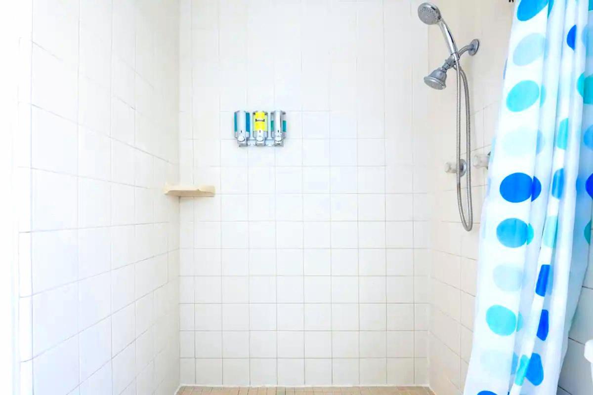 Oceano: Short Walk To Beach, 4 Bedroom 2 Bath, Private House! Across Street From Park & Pond Ngoại thất bức ảnh